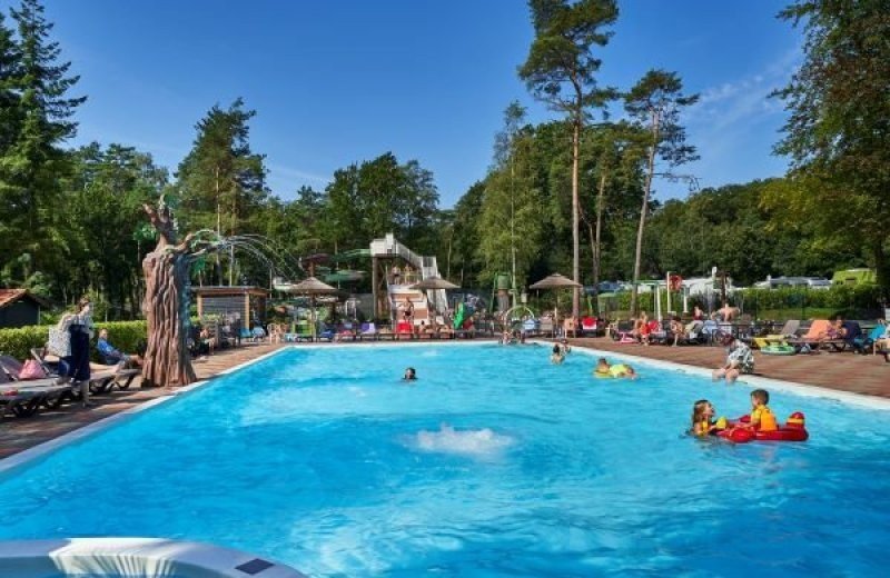 Bungalowpark in holland mit schwimmbad