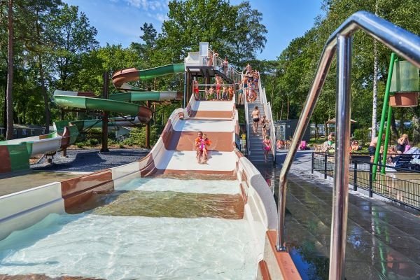 Ferienpark Niederlande mit Schwimmbad und Wasserpark
